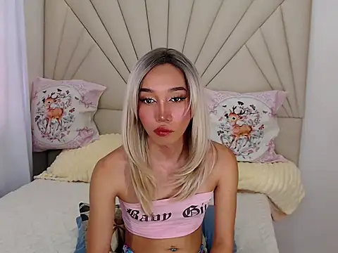 Pixie_amore webcam