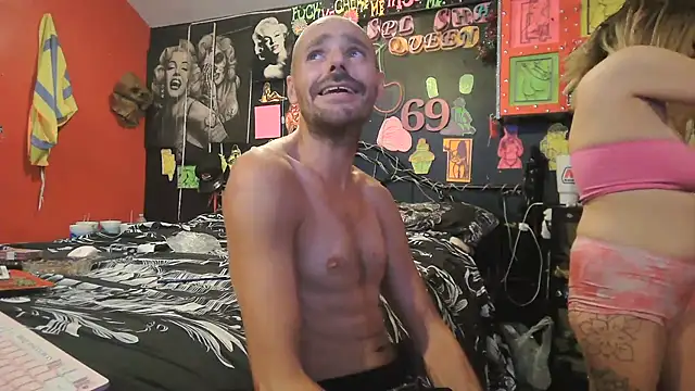DaddyAndSplashQueen webcam