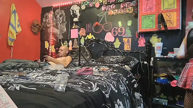 DaddyAndSplashQueen 🍁 online naked chat