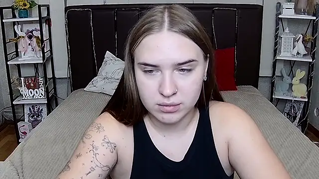 LauraHlot