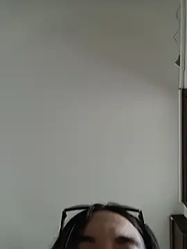 Yuli_x97 webcam