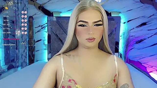 kushina_uzumaki75 webcam