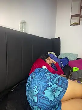 hotwife26 webcam