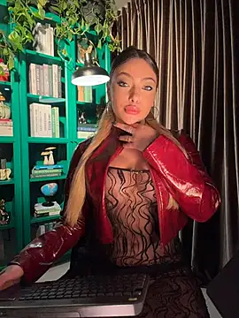 ginevrafedez (F young) - Give me a warm welcome.