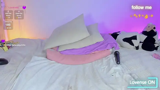 Milee_baby01 webcam