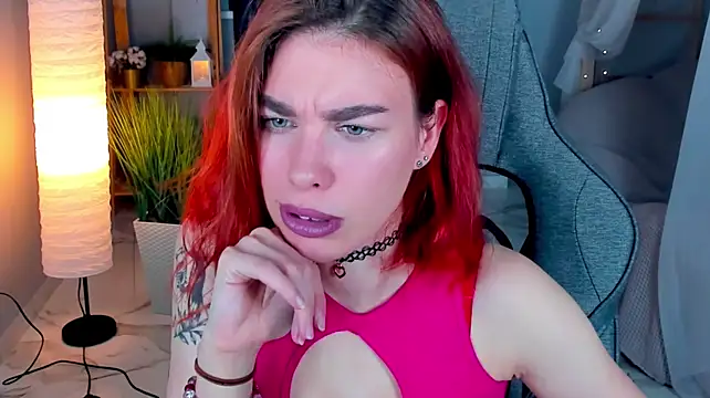 SeraphineDuskryn 👡 cam