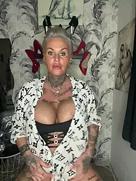 InkedMissLaBaehm