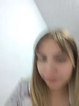 Tina_tasty webcam