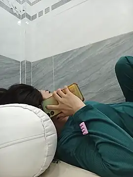 Poly_baby webcam