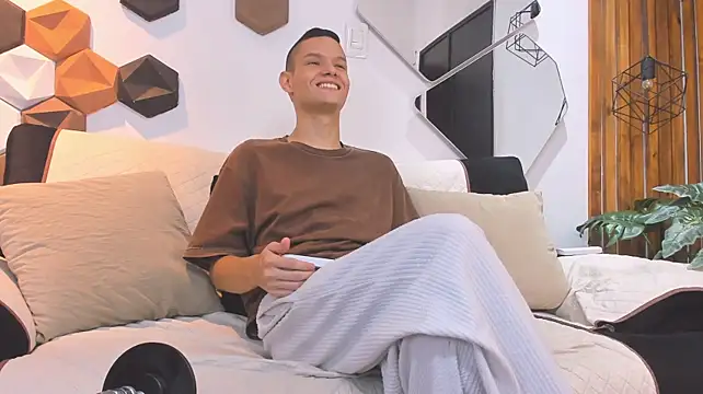 LoganHudsson webcam
