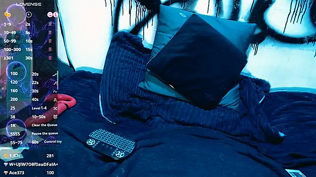 Marieblueeyes webcam
