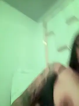 perla_kem_ webcam