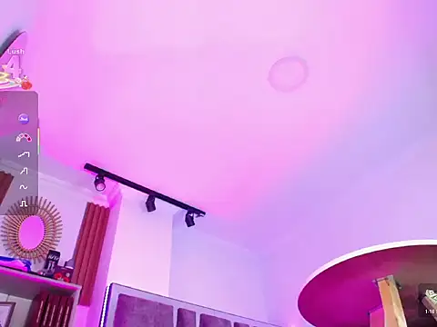 Eva_Walkerr_