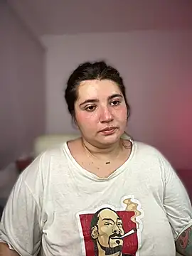 horny_roomiess webcam
