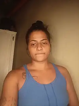 Giselabrunette25 webcam