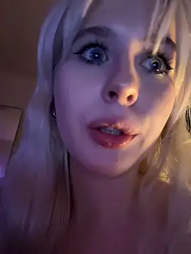 viviennedoll webcam