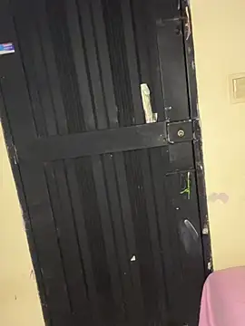 CatwomanAndHotman webcam