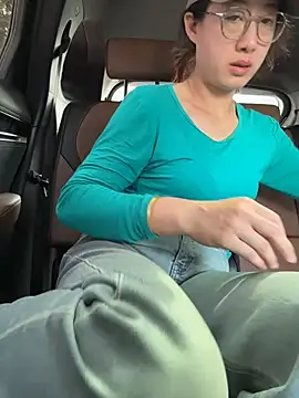 weiwei103 live sex cam