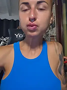 kylie_blck (F young) - SpreadPussy+1SurpriseVideo
