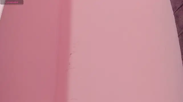 MissCurvyTop webcam