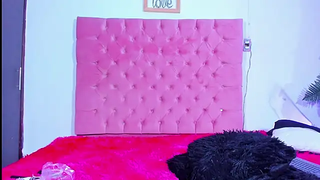 xiomey_moon webcam