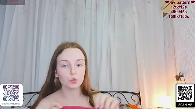 bae_cake_ webcam