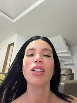 Rafaellaz live sex cam