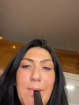 LittleMissEeve 😬 online sex stream