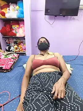Tamil_Ishu 🍅 adult chat
