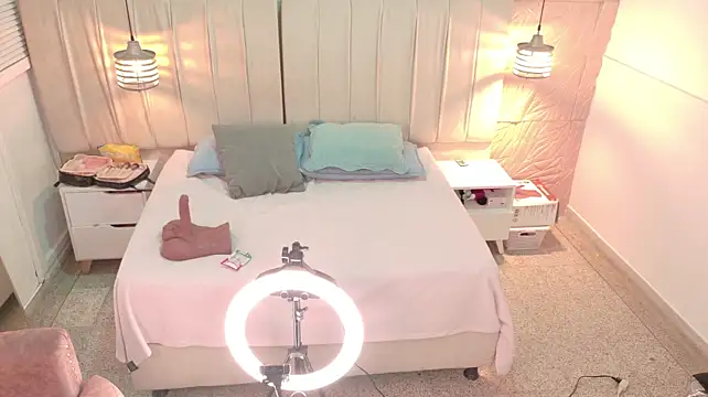 lilithst_ 💌 live cam
