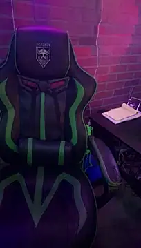 chronic_vibez webcam