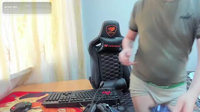 iliaskrislove webcam