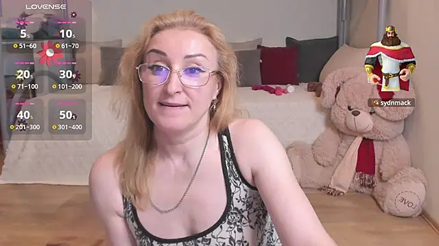 MadissonKiss webcam