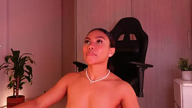 Only_pammela 💱 live online chat