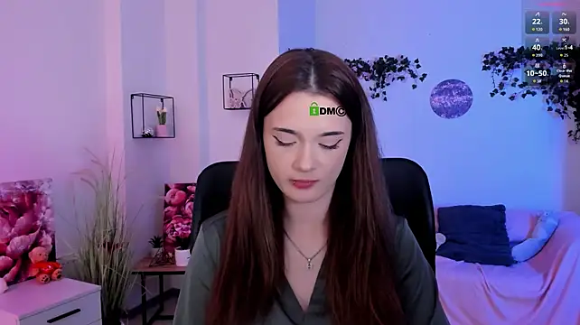 liana_kisses webcam