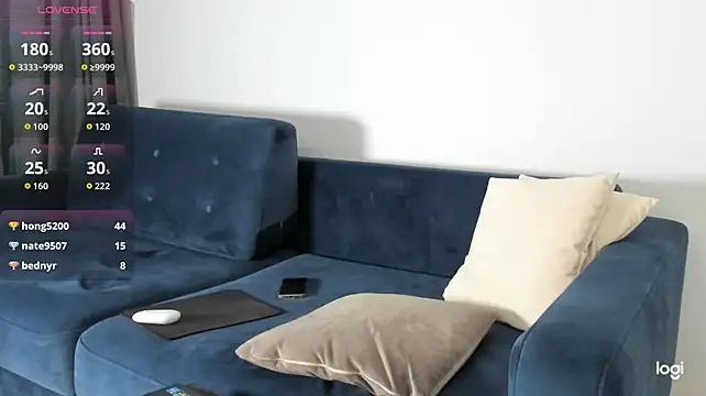 AmelinaLove webcam