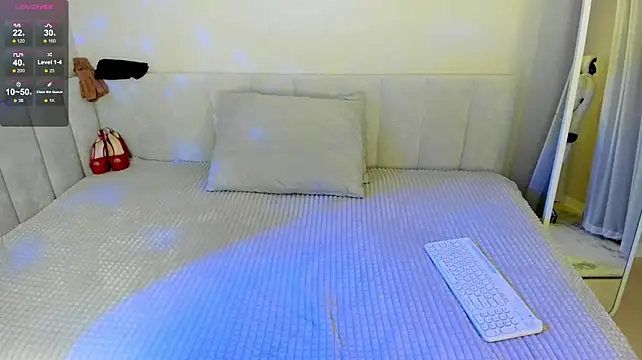 Black_Dollarss webcam