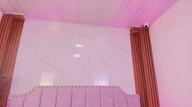 Samantta_606