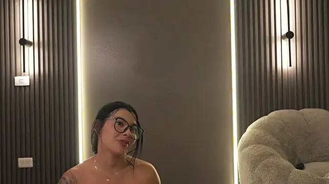 anyiled_hot webcam
