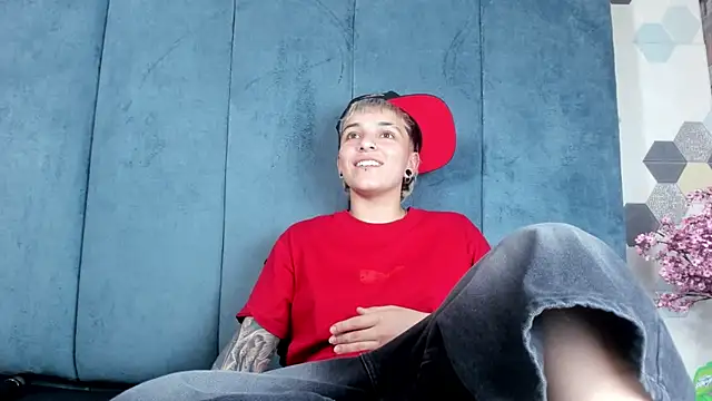 Megan_Thompson_ webcam
