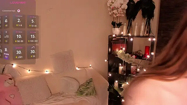 Red__sunnny live cam on StripChat