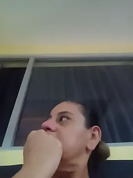 sasi_luna 😴 naked cam