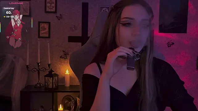 LiliLuna webcam