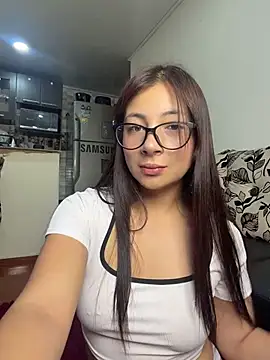 Karlee_Grey1