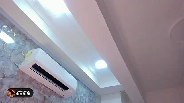 Chloest_ webcam