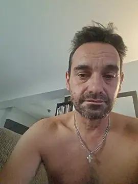 MEE101722 webcam