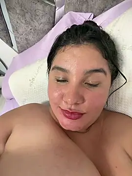 ValleryParker live cam on StripChat