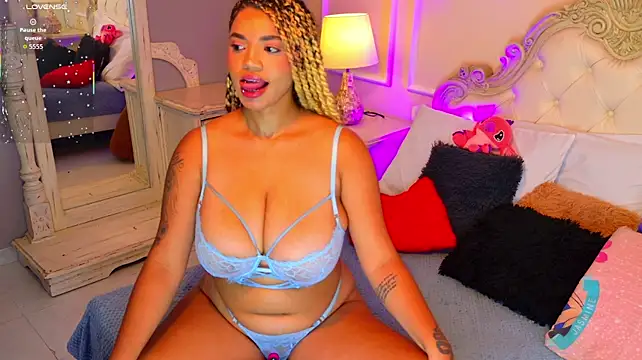 MalaikaBrown ✴ adult cam chat