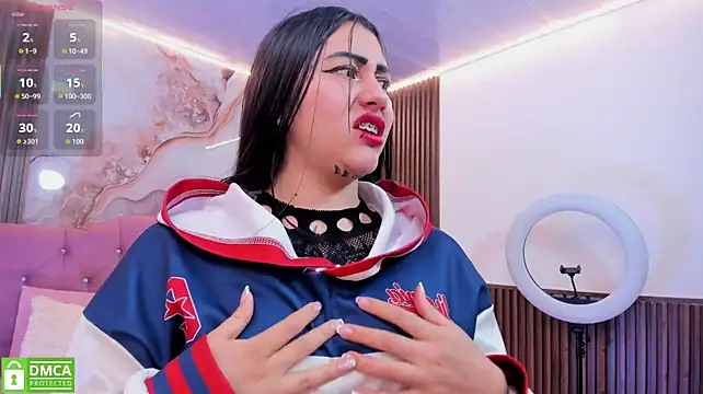 Kiara_tay