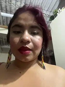 LUNA_DULCE1 live cam on StripChat